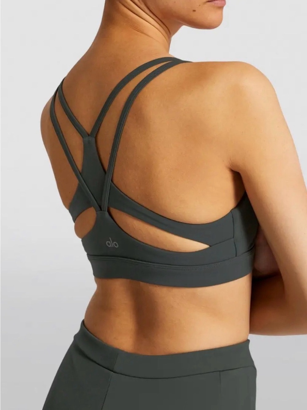 ALO Yoga Airbrush Suspension Sports Bra in Dark Green